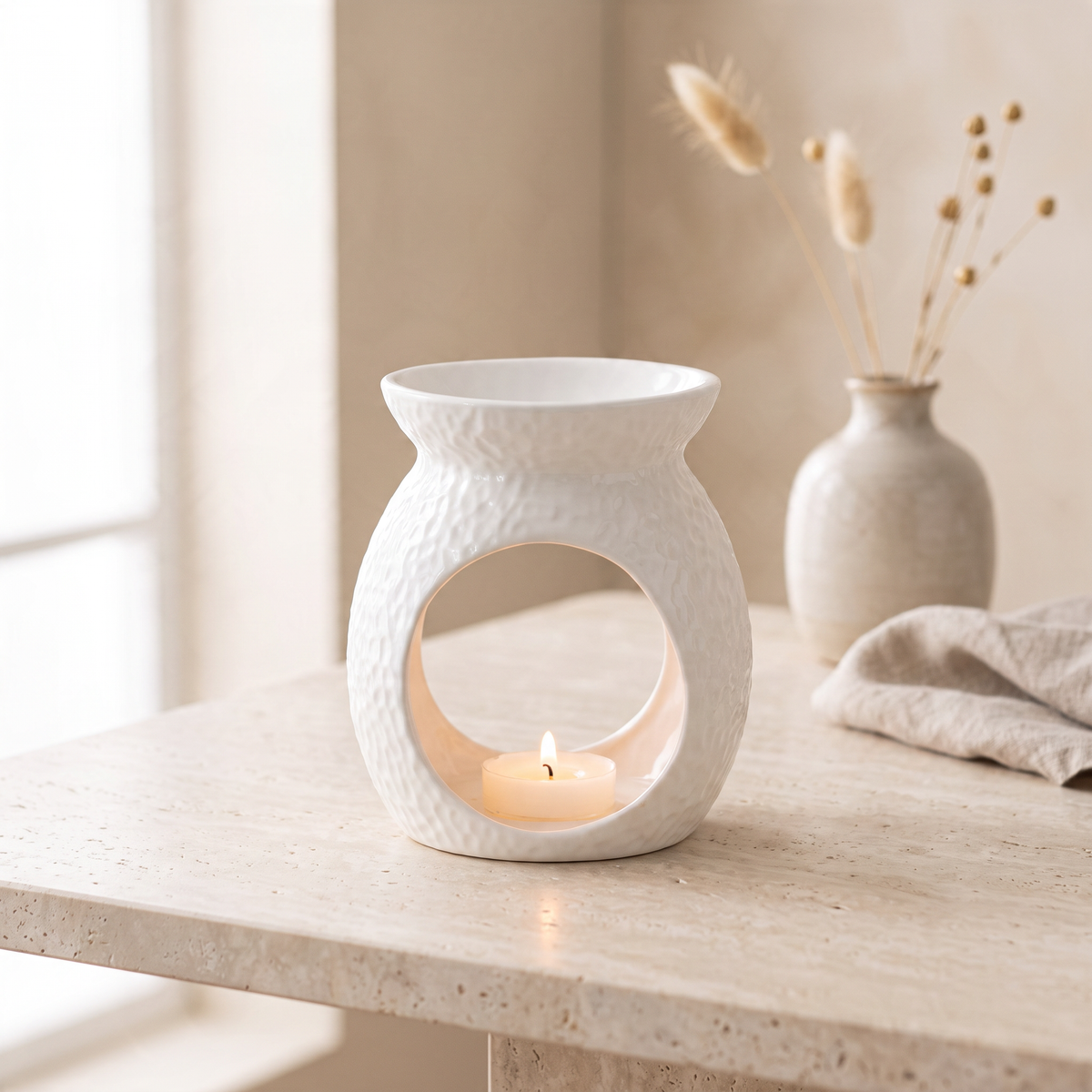 White Dimpled Ceramic Wax Melt & Oil Burner